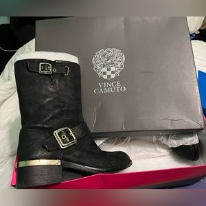 VINCE CAMUTO